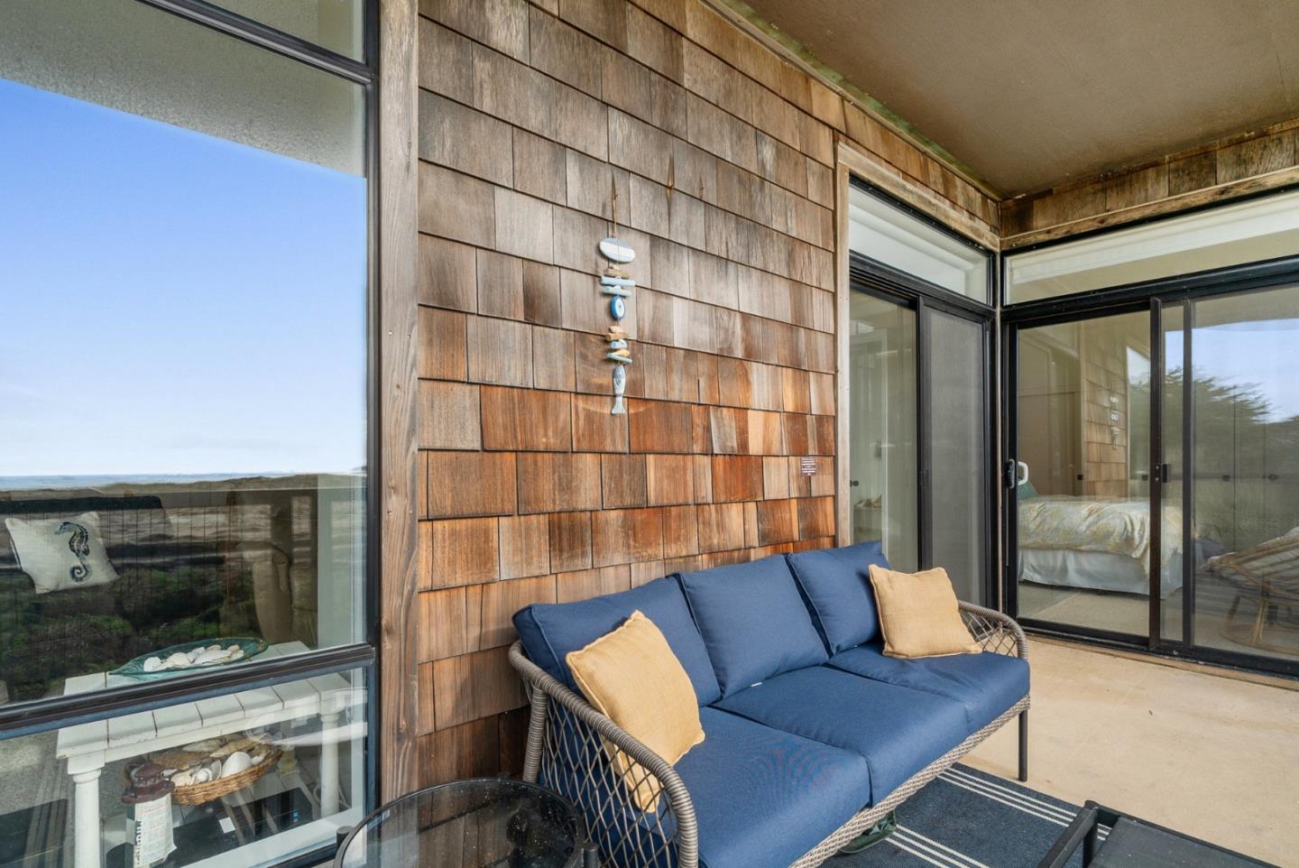 58 Pelican Point