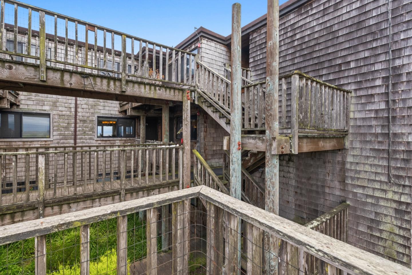 58 Pelican Point