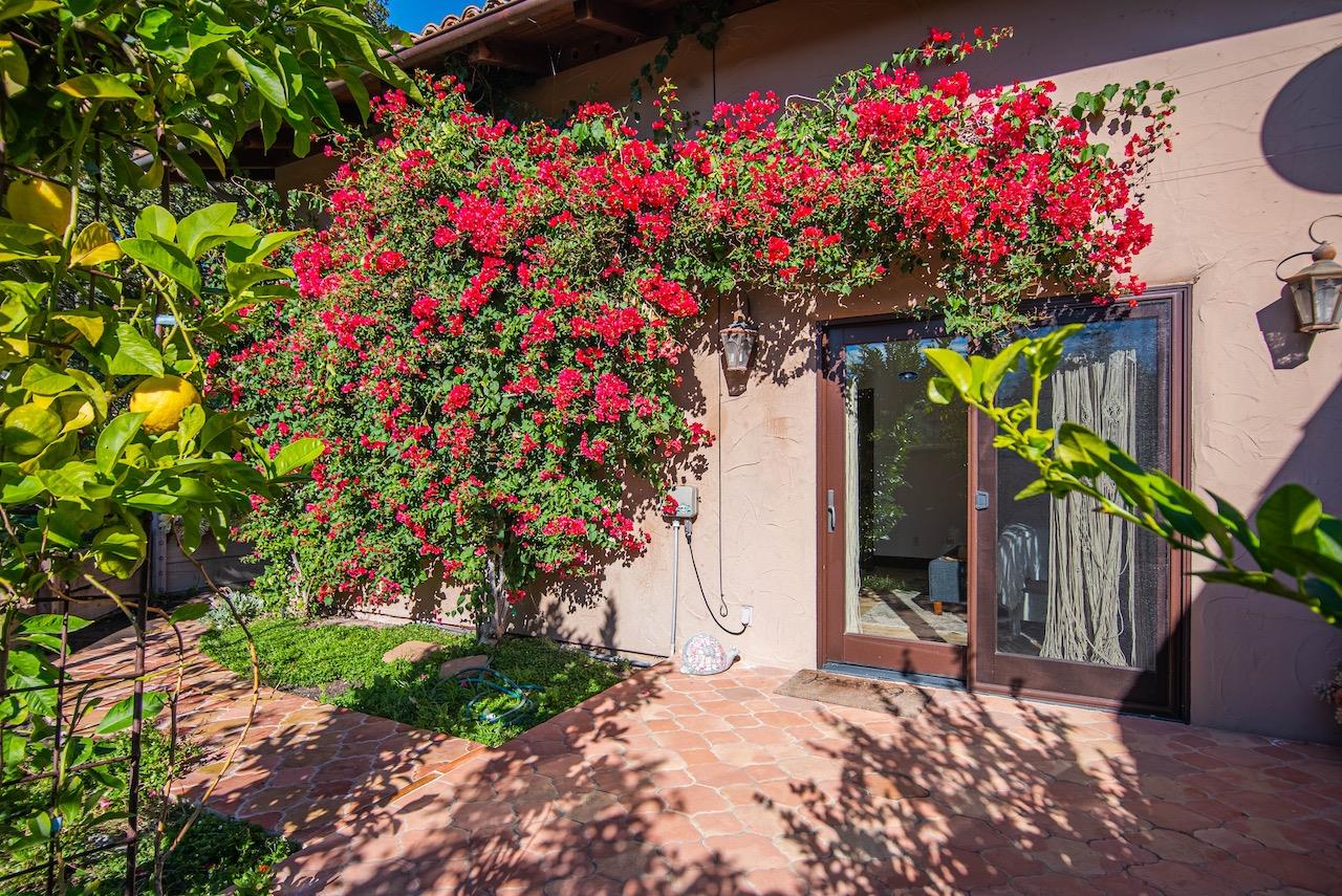 26165 Rinconada Drive
