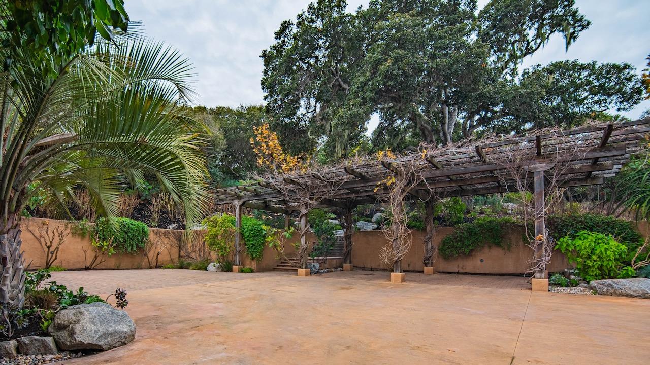 26165 Rinconada Drive