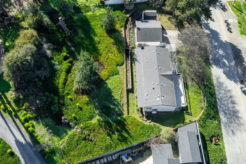 20 Las Lomas Drive