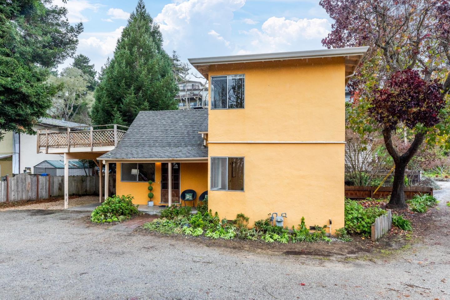 245 Spreckels Drive