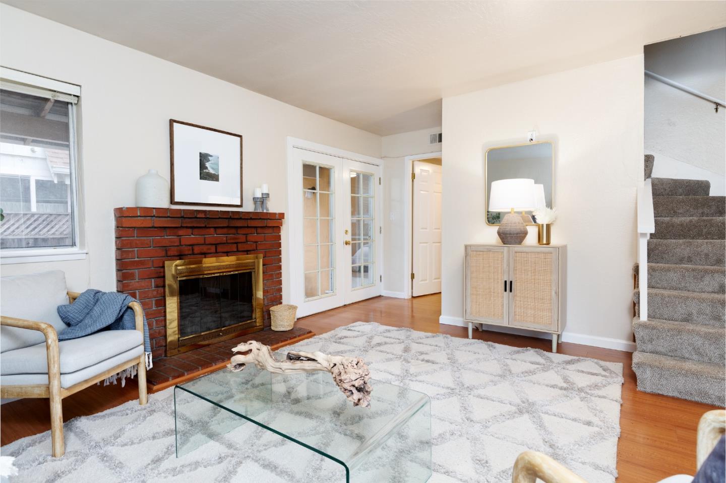 245 Spreckels Drive