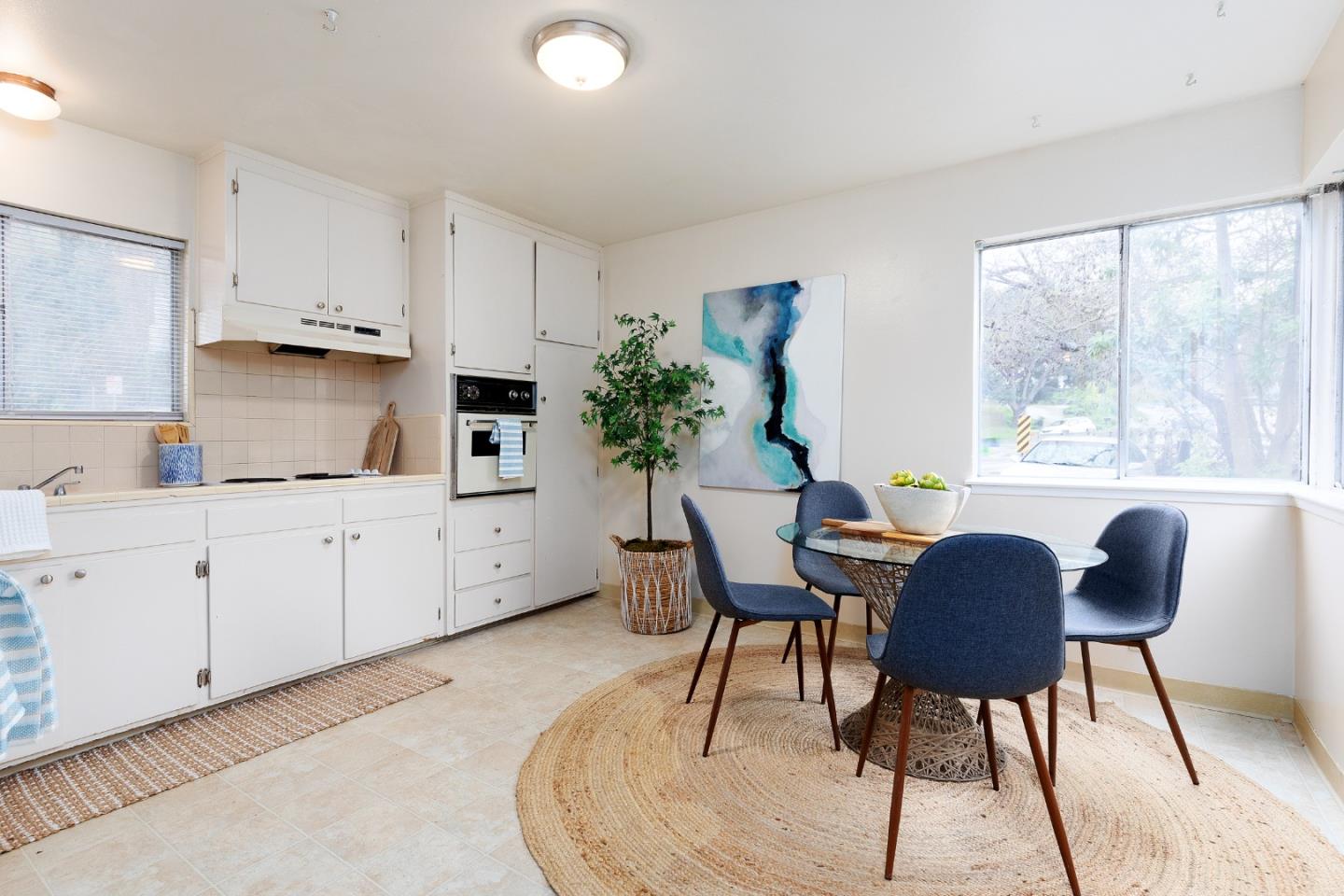 245 Spreckels Drive