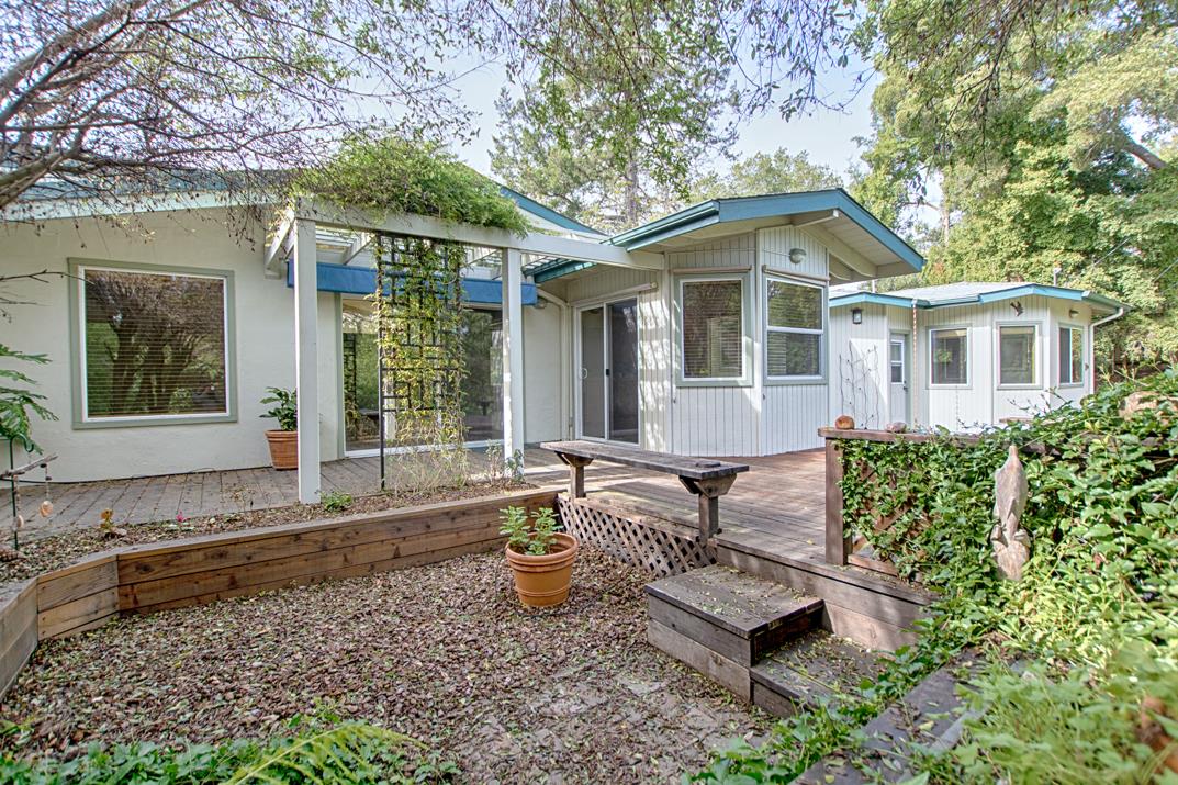 6 Oak Road