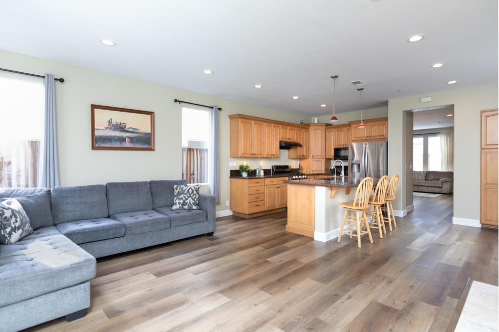 35 Vista Verde Circle