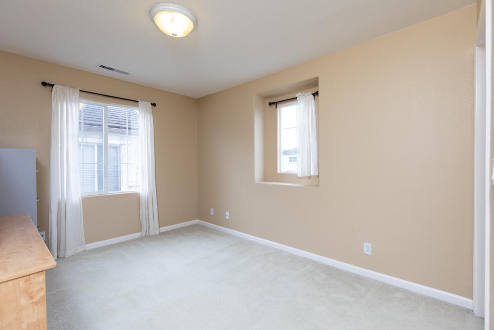 35 Vista Verde Circle