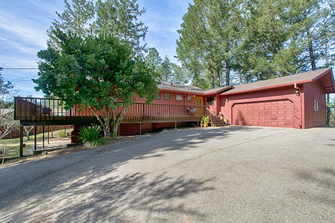 79 Pine Avenue