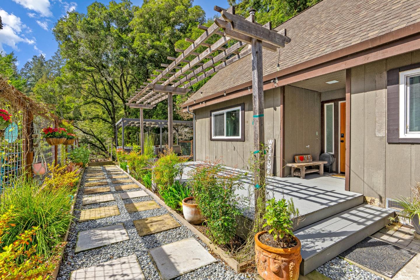 722 Eureka Canyon Road