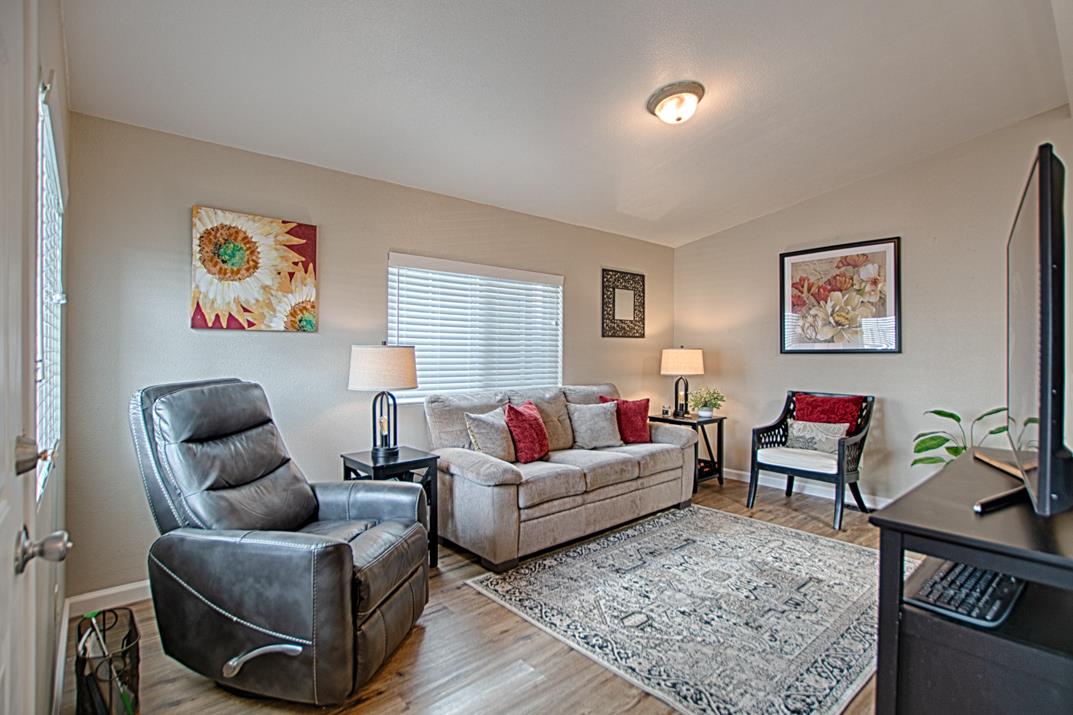 3710 Gross Road Unit: 17