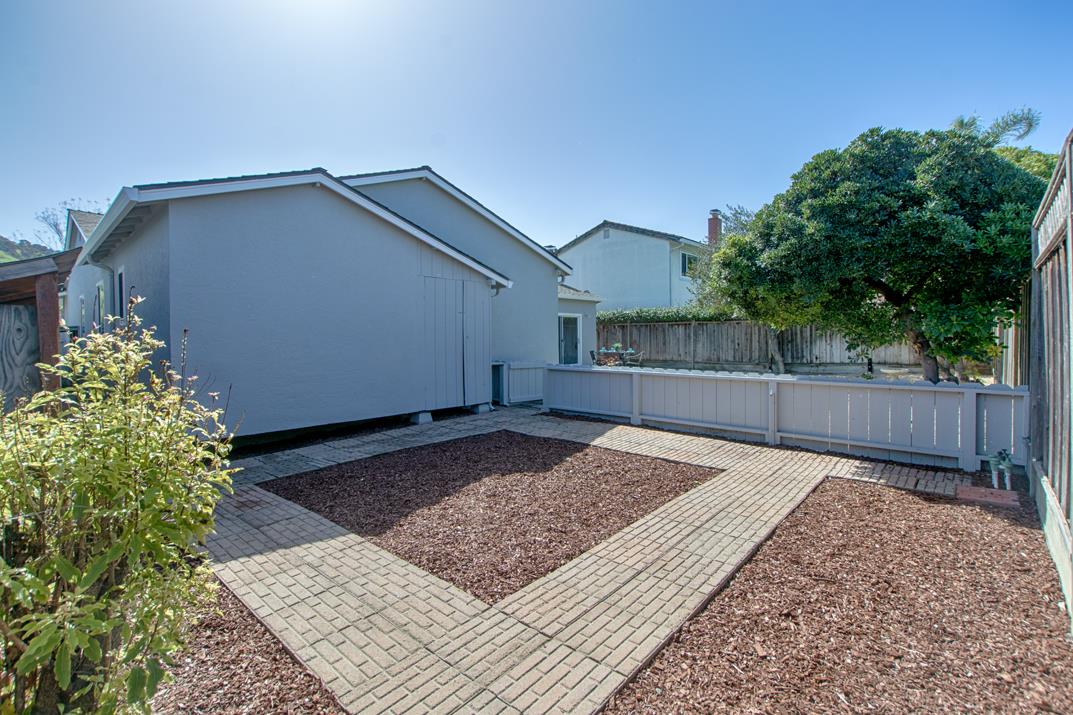 567 Suisse Drive
