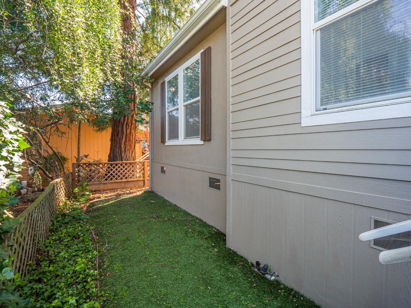 444 Whispering Pines Drive Unit: 51
