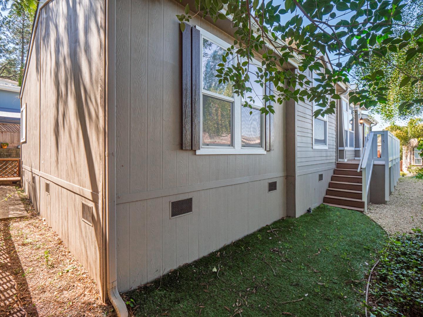 444 Whispering Pines Drive Unit: 51