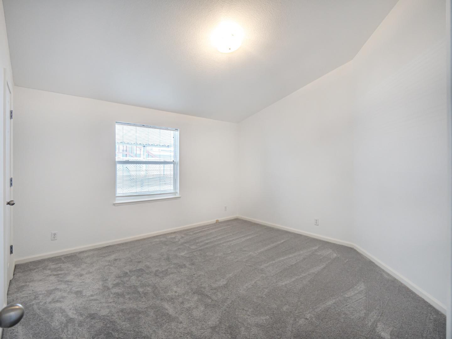 444 Whispering Pines Drive Unit: 51