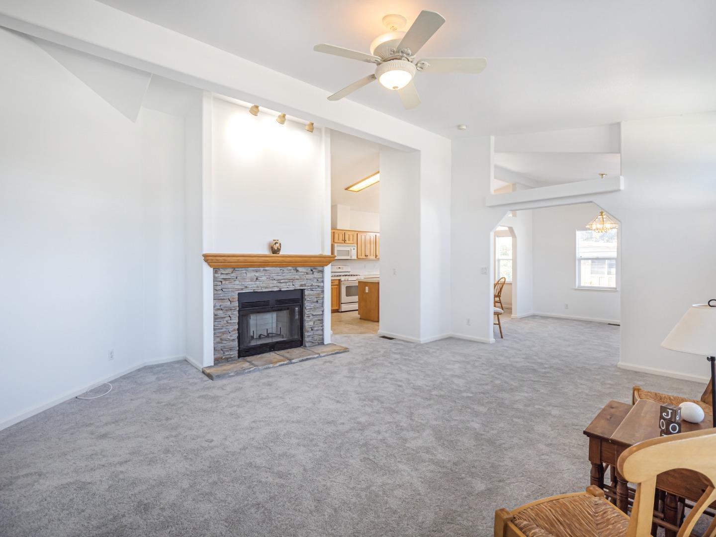 444 Whispering Pines Drive Unit: 51