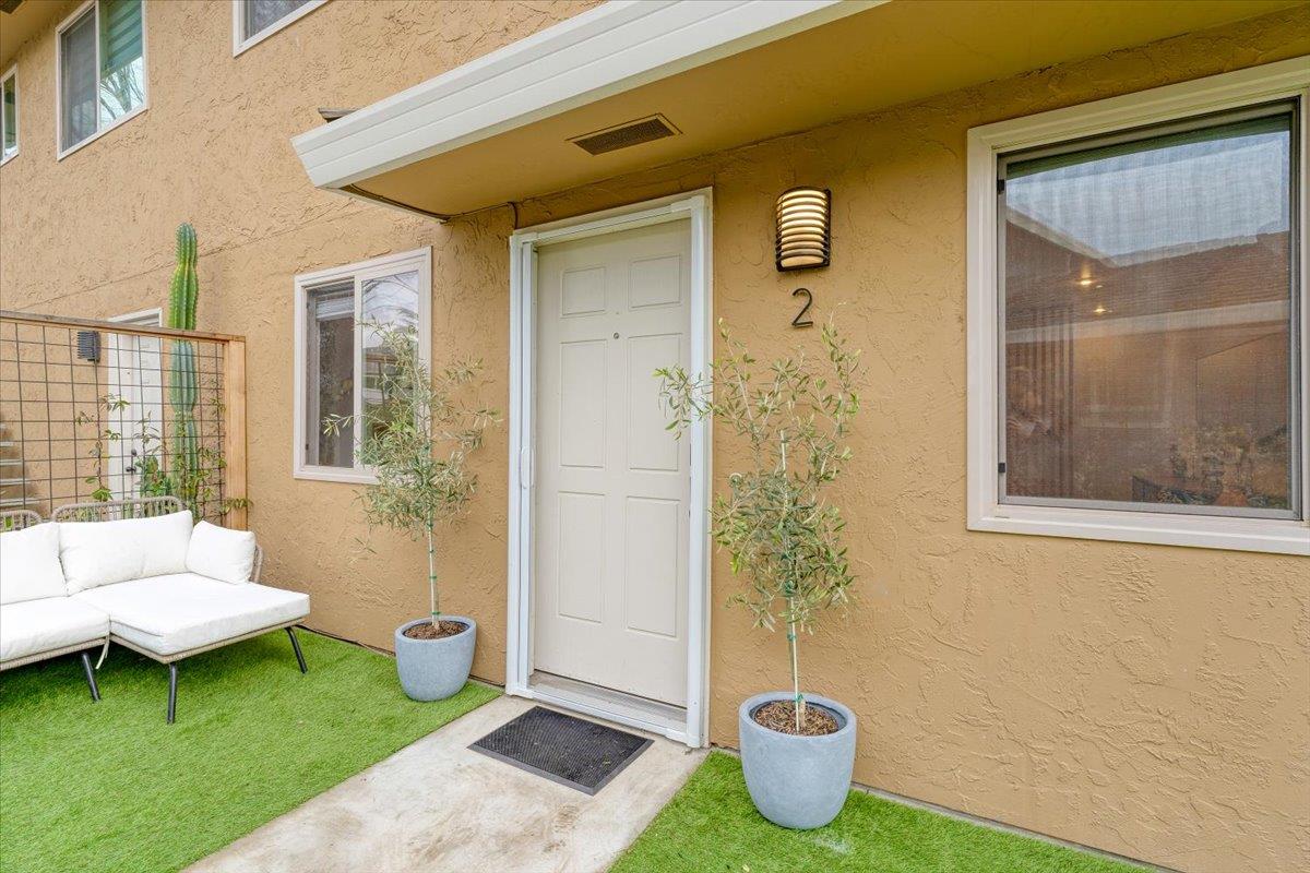 1420 Ruby Court 2