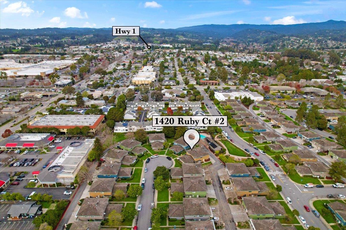 1420 Ruby Court 2