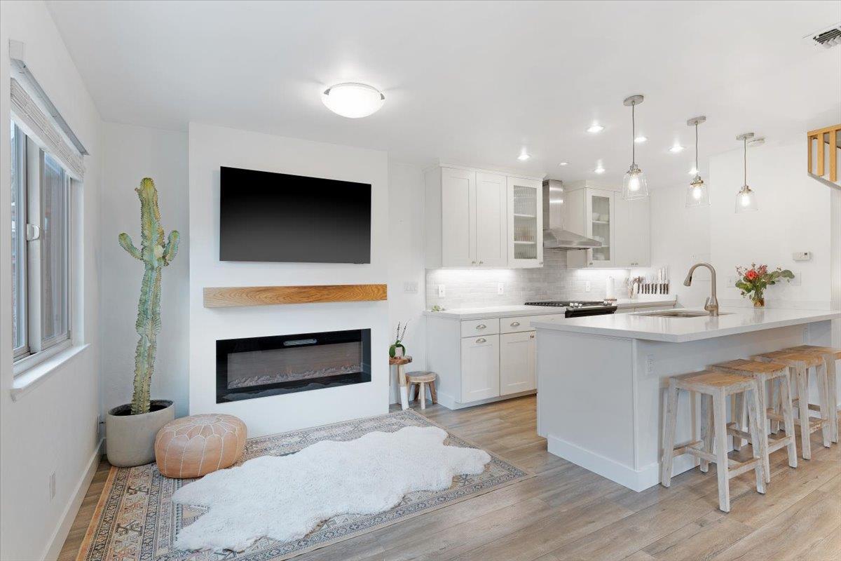 1420 Ruby Court 2