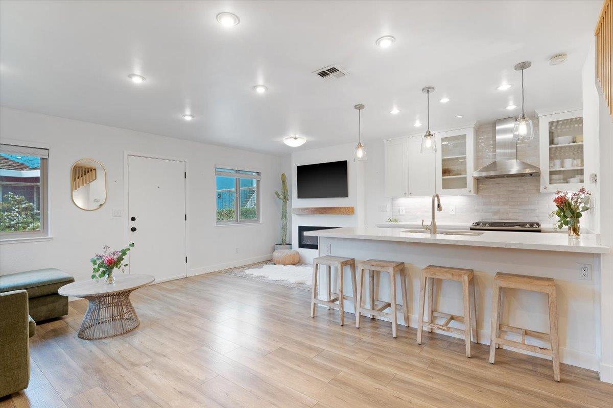 1420 Ruby Court 2