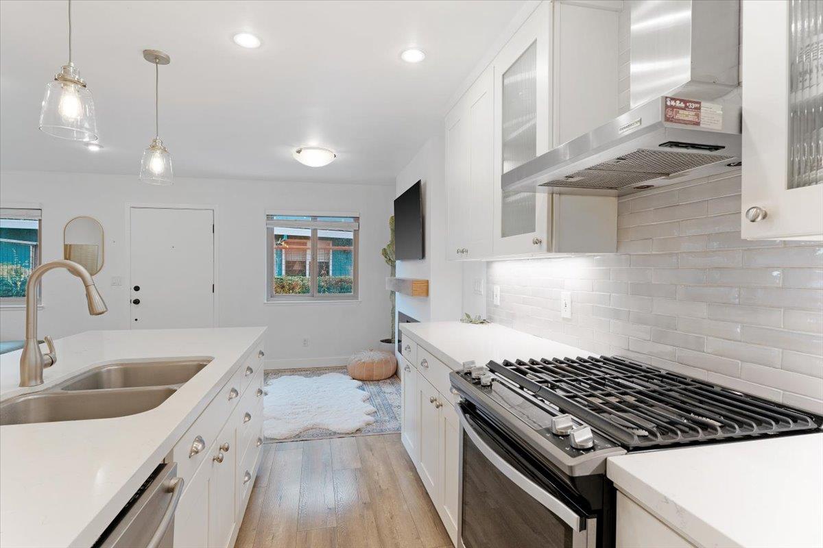 1420 Ruby Court 2