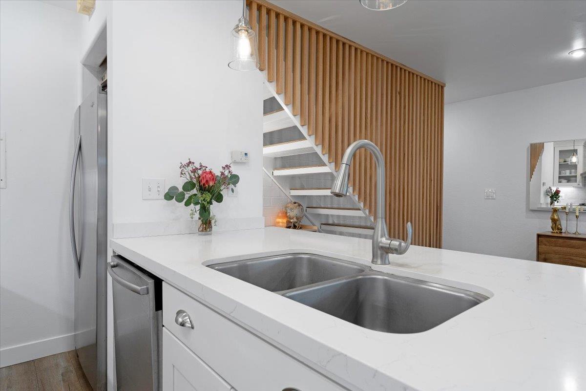 1420 Ruby Court 2
