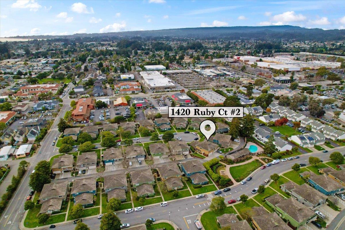 1420 Ruby Court 2