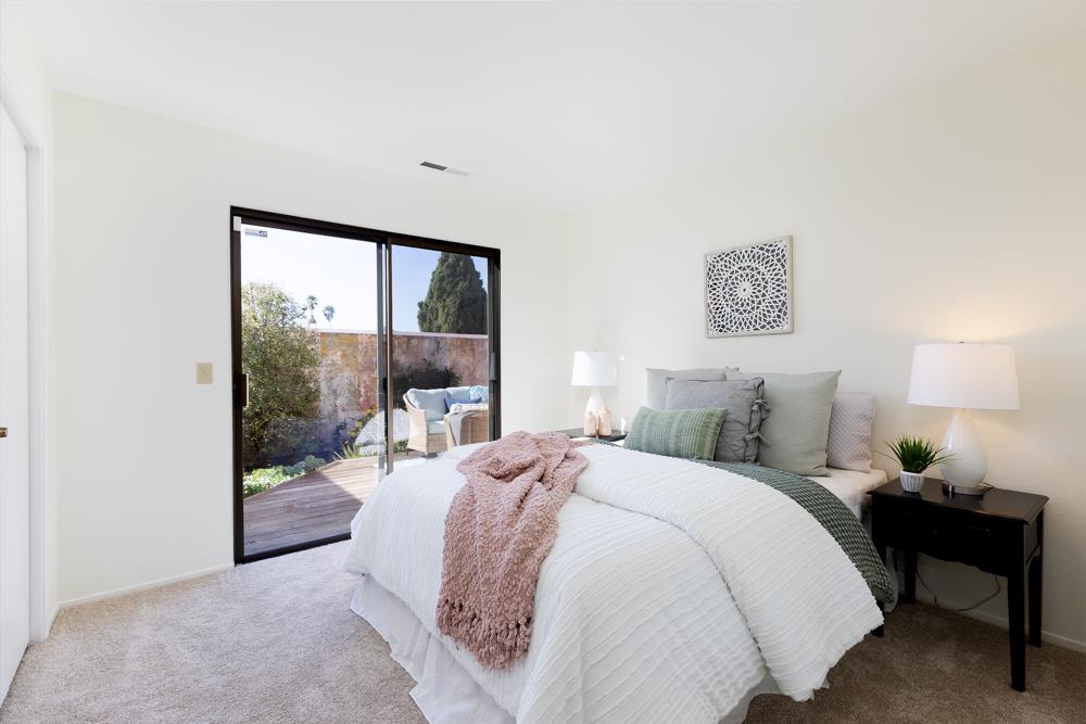 247 Arroyo Seco