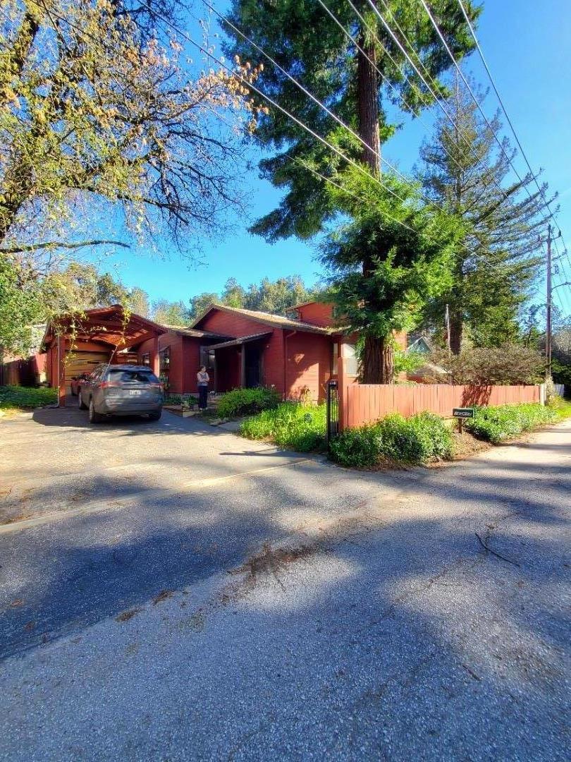 245 Railroad Avenue