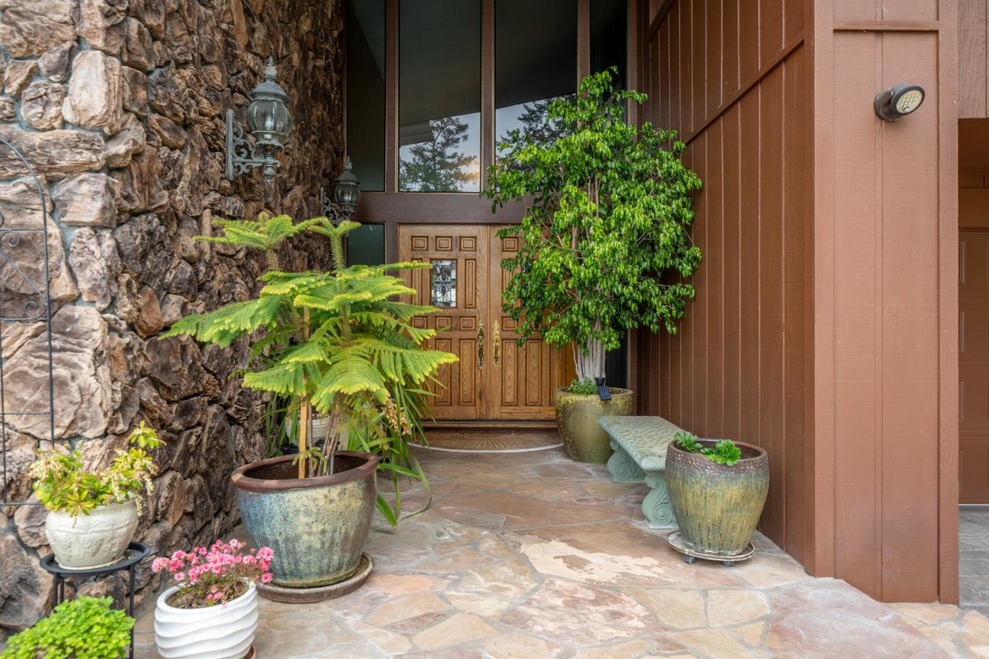2630 Huntington Drive