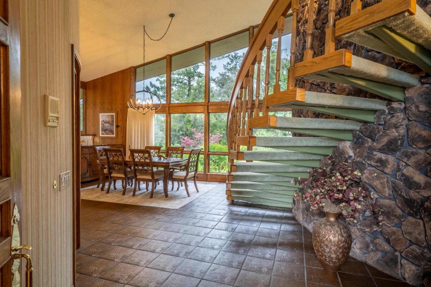 2630 Huntington Drive