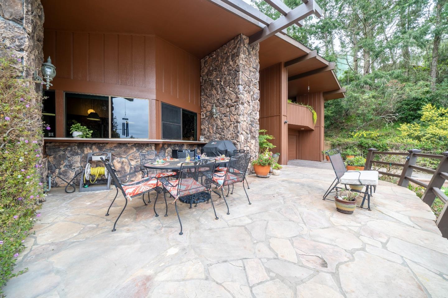 2630 Huntington Drive