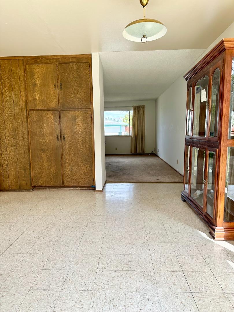 1280 Swaner Drive