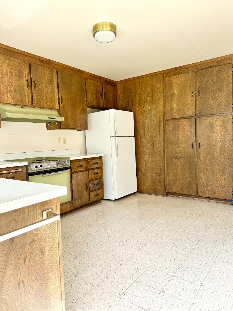 1280 Swaner Drive