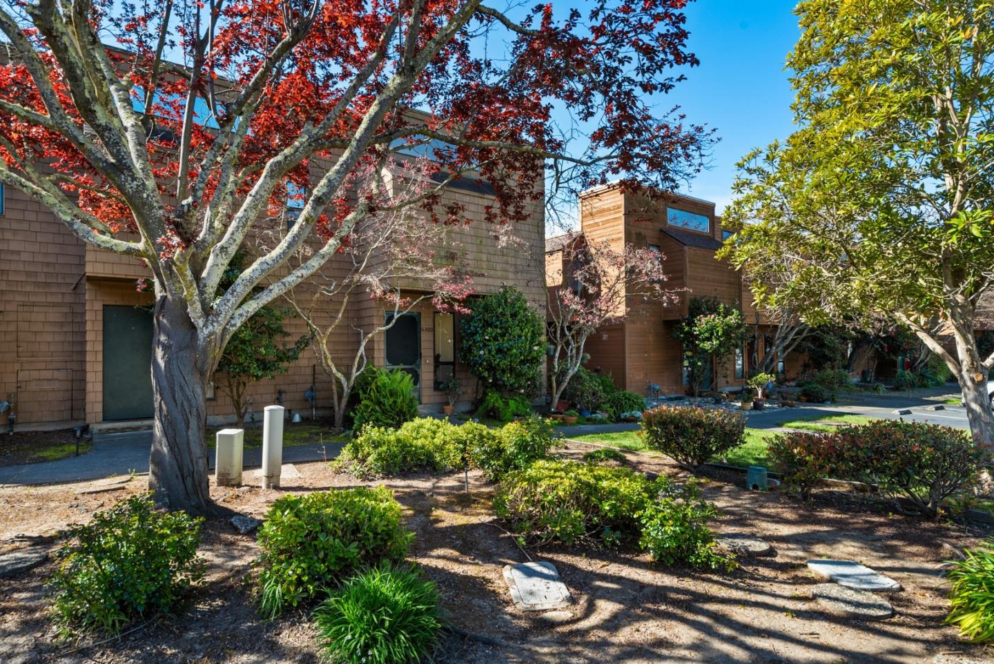 6300 Imperial Court