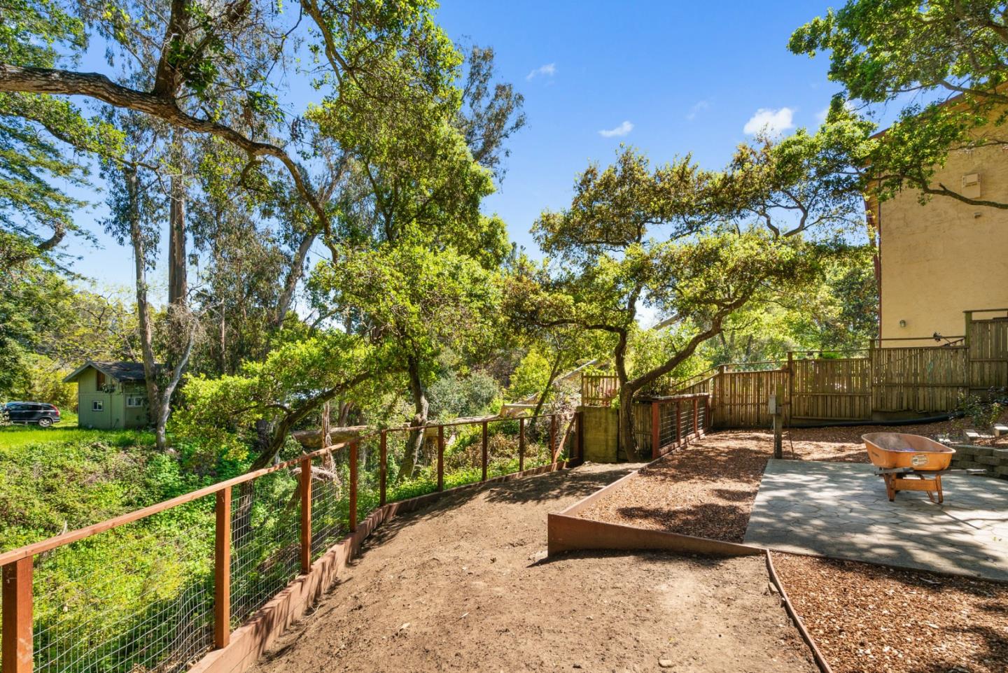 3460 Hardin Way