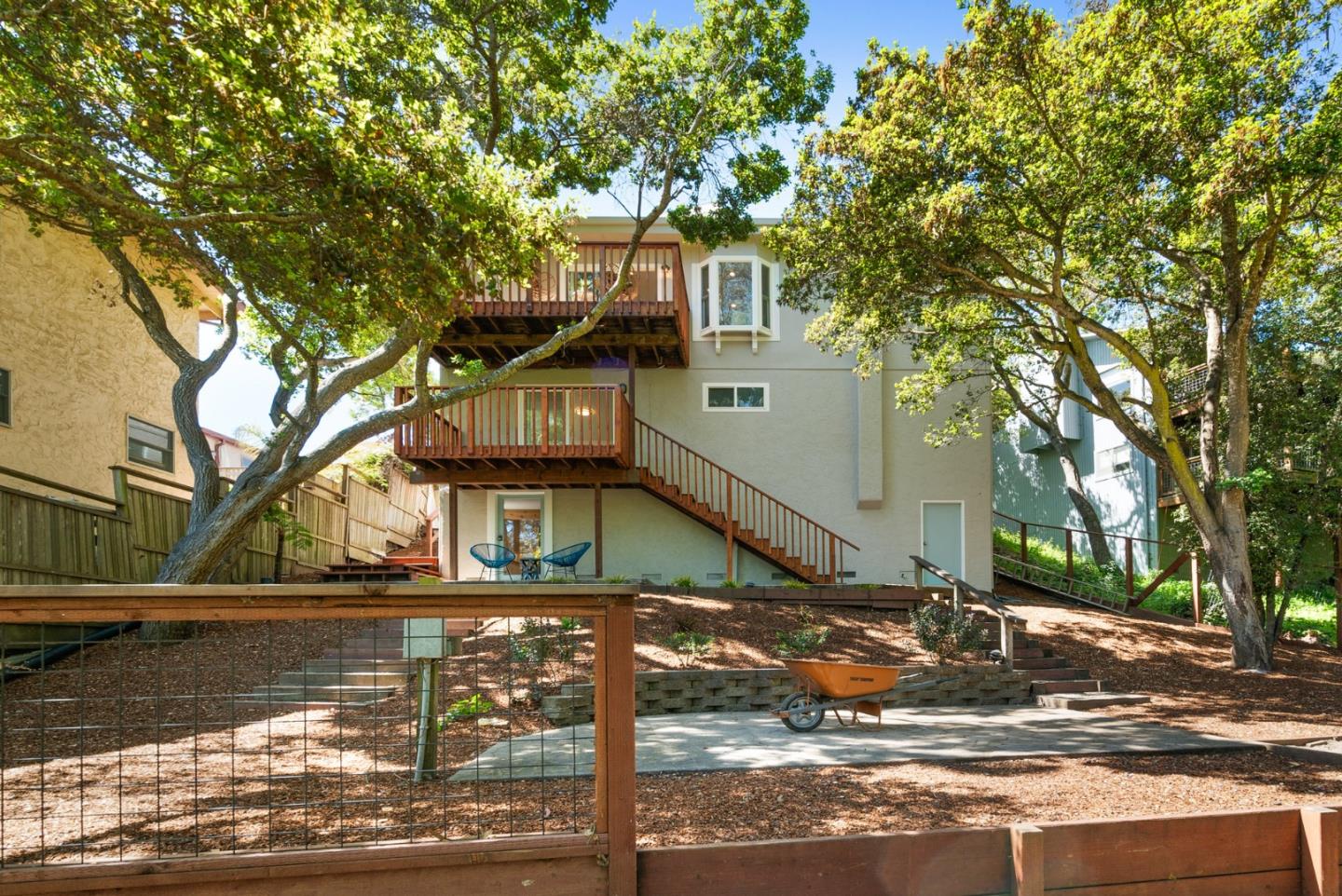3460 Hardin Way