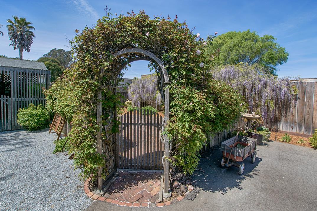 402 Buena Vista Drive