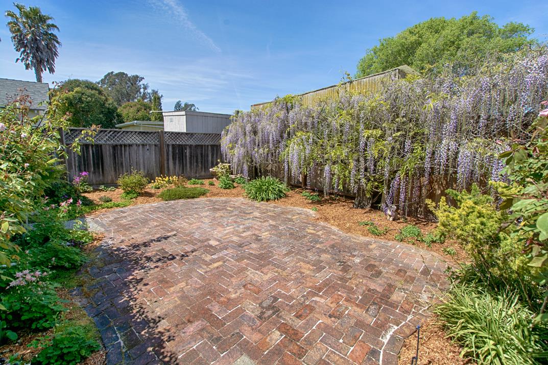 402 Buena Vista Drive