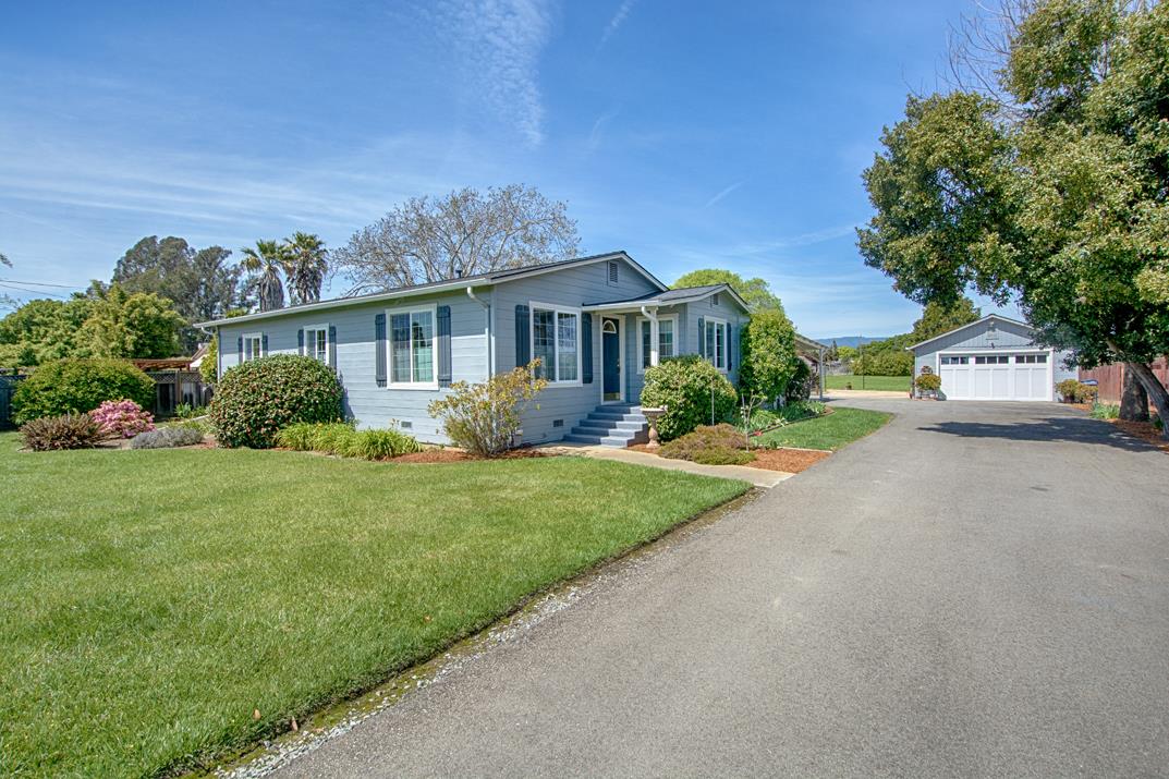 402 Buena Vista Drive