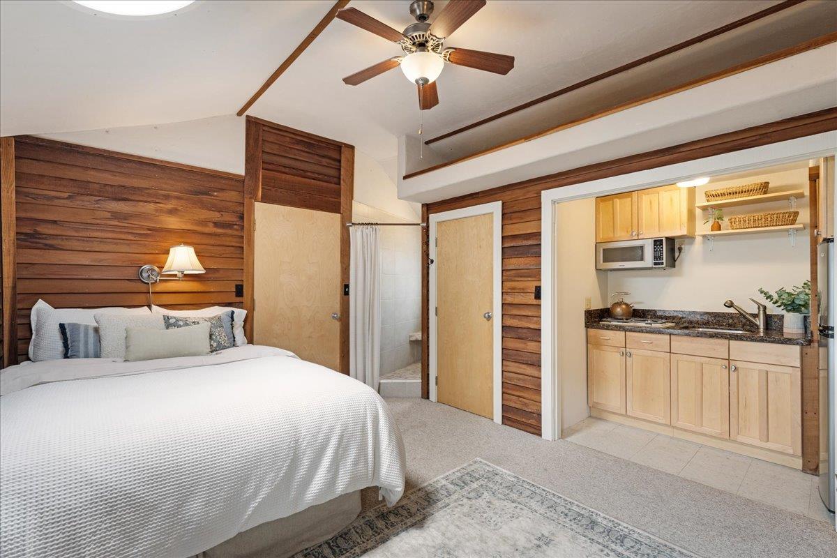 31 Rockview Drive