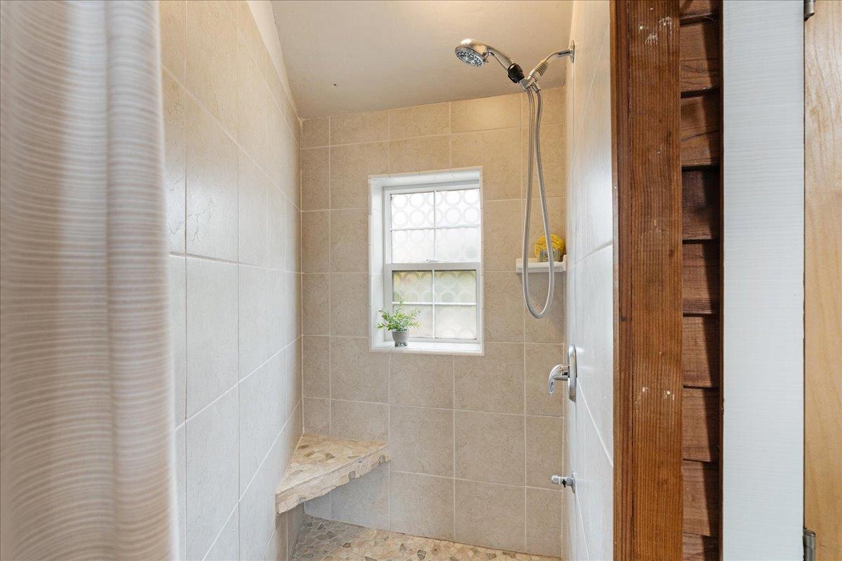 31 Rockview Drive