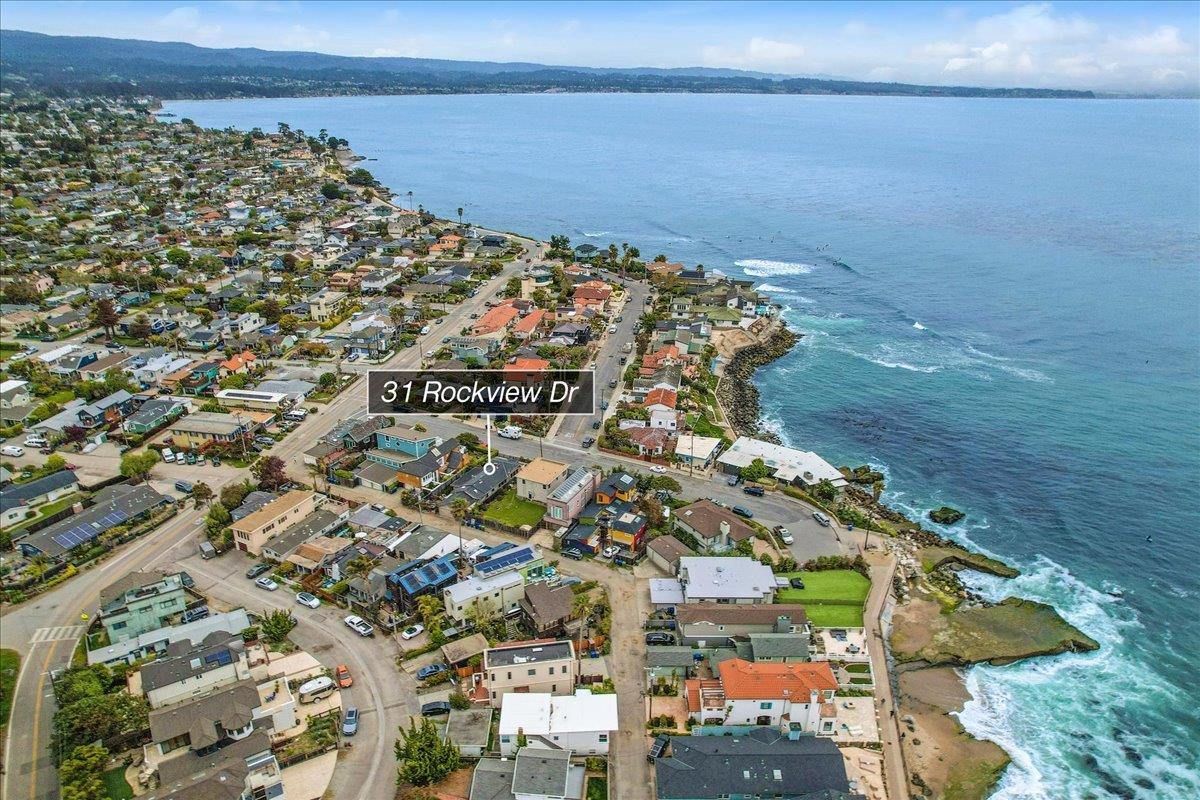 31 Rockview Drive