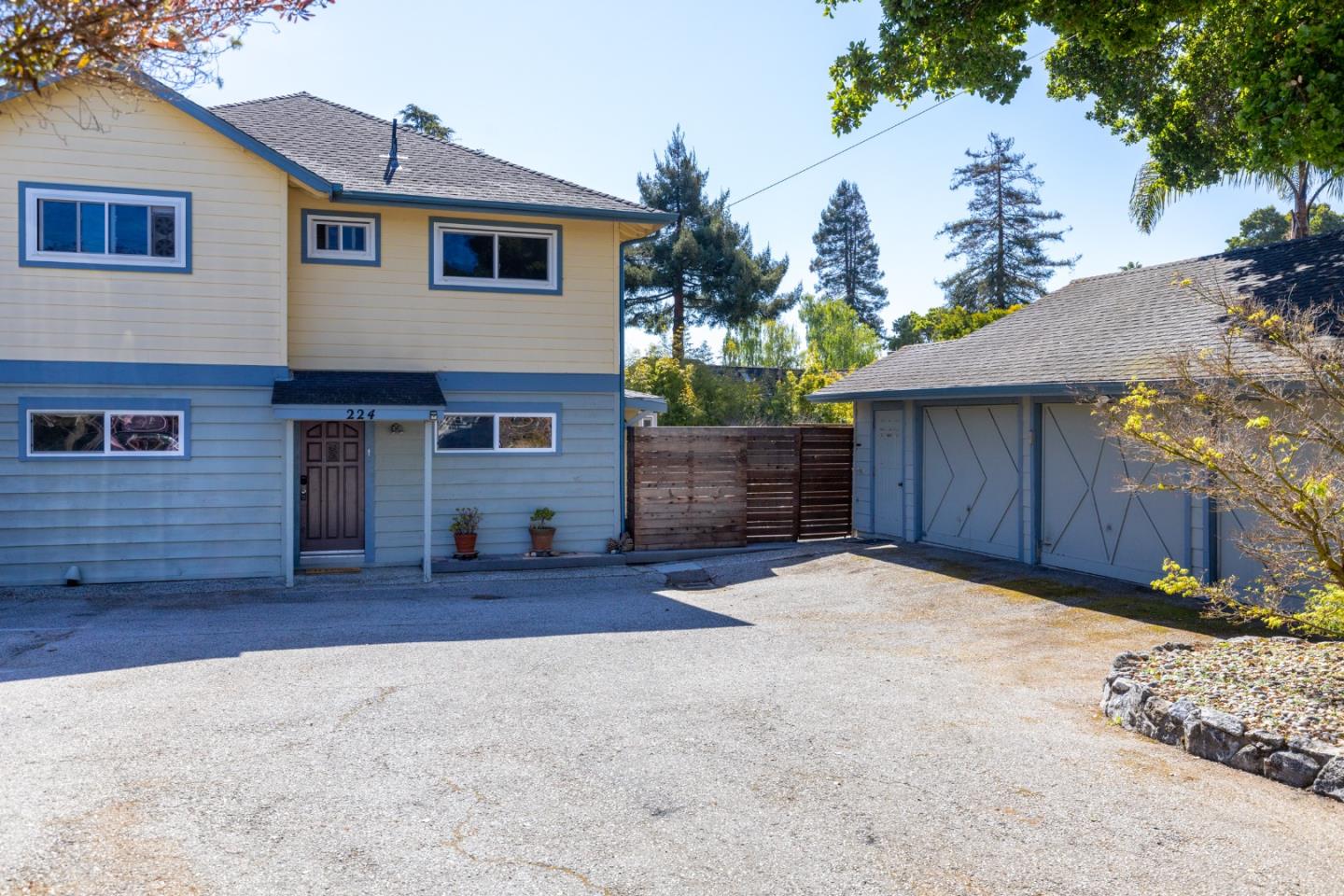 224 Mountain View Avenue 1