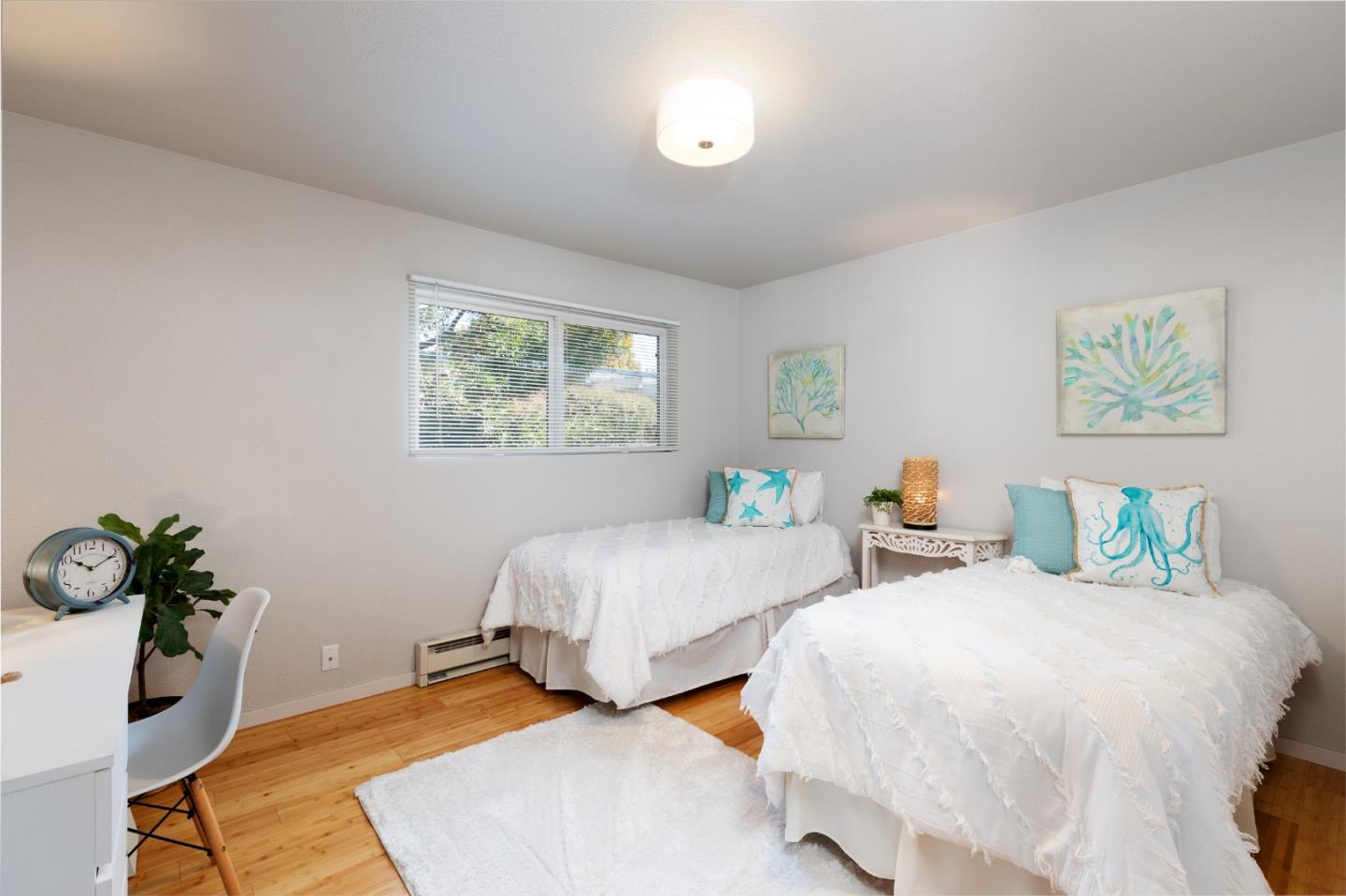 224 Mountain View Avenue 1