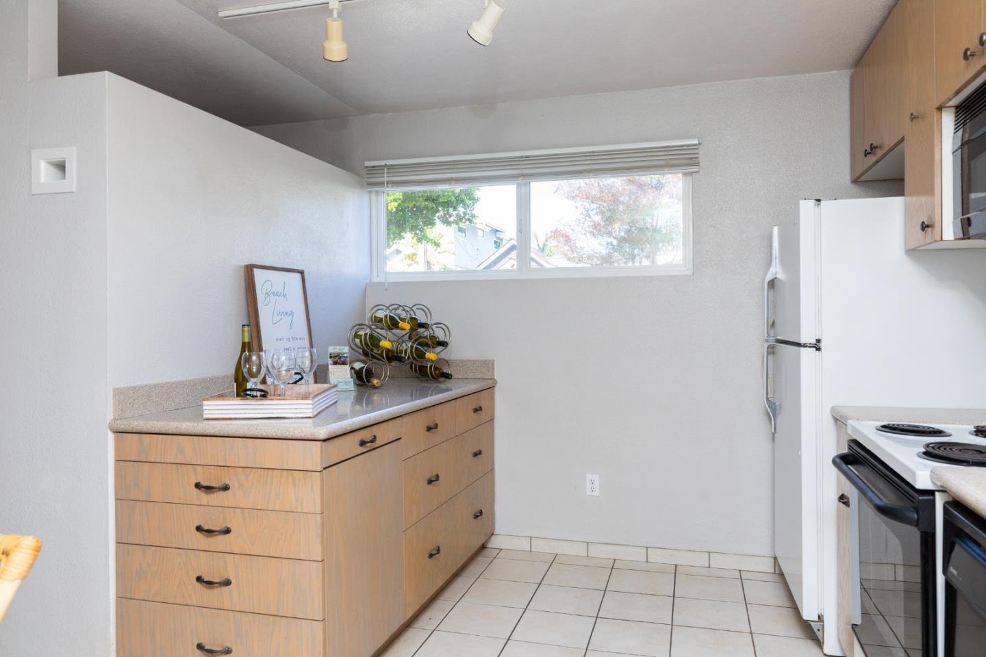 224 Mountain View Avenue 1