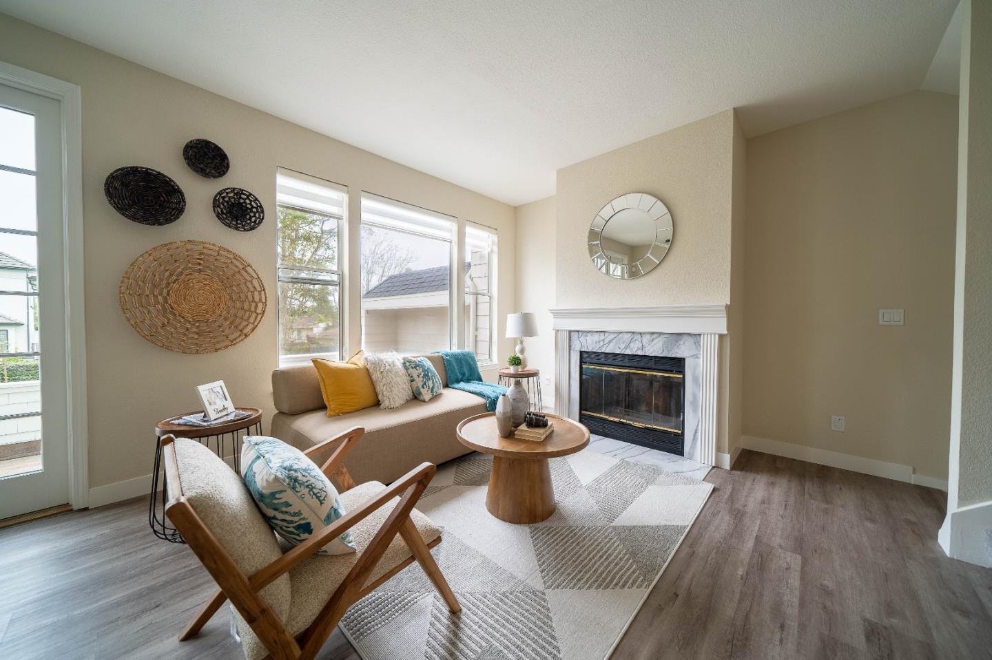 200 West Cliff Drive 24