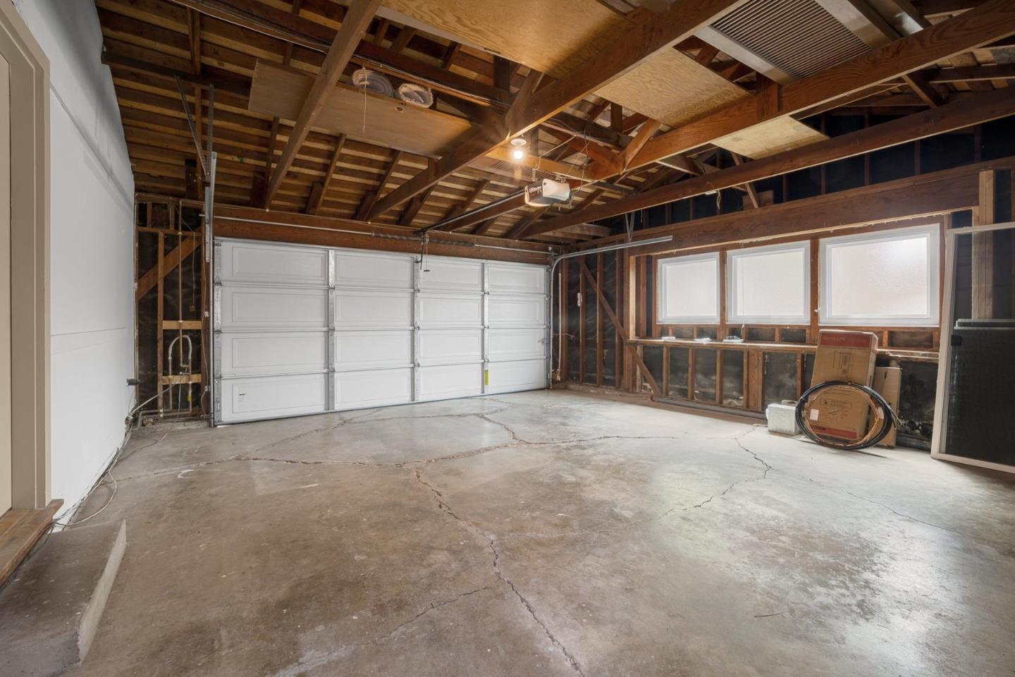 2864 Gardendale Drive