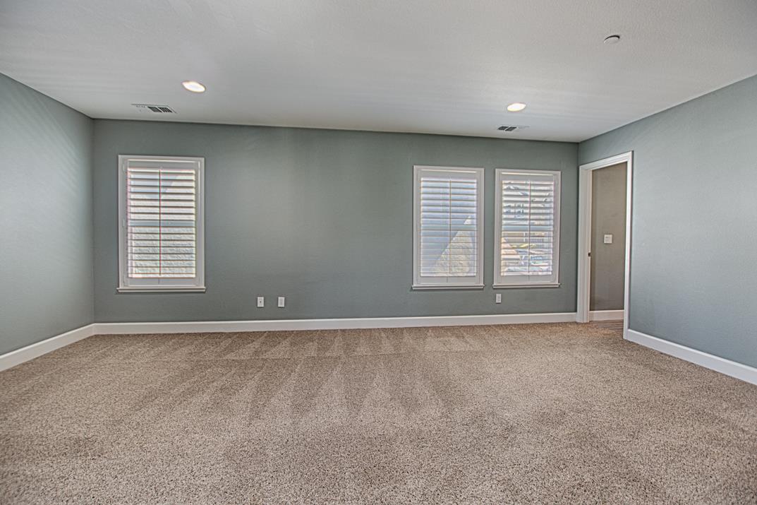 105 Meadowview Lane