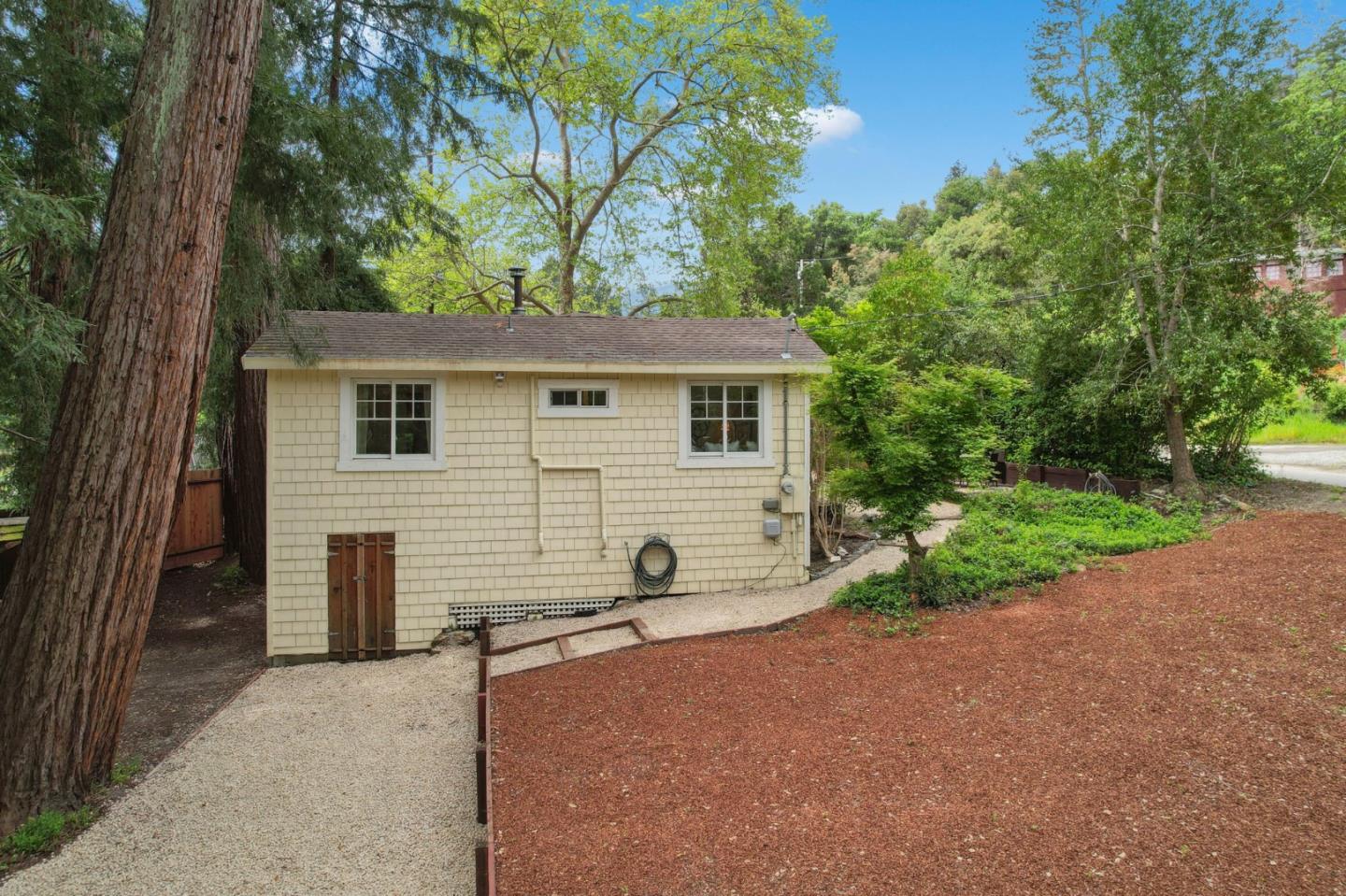 14401 Bear Creek Road