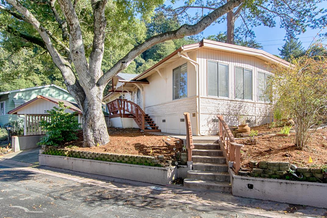 552 Bean Creek Road Unit: 70
